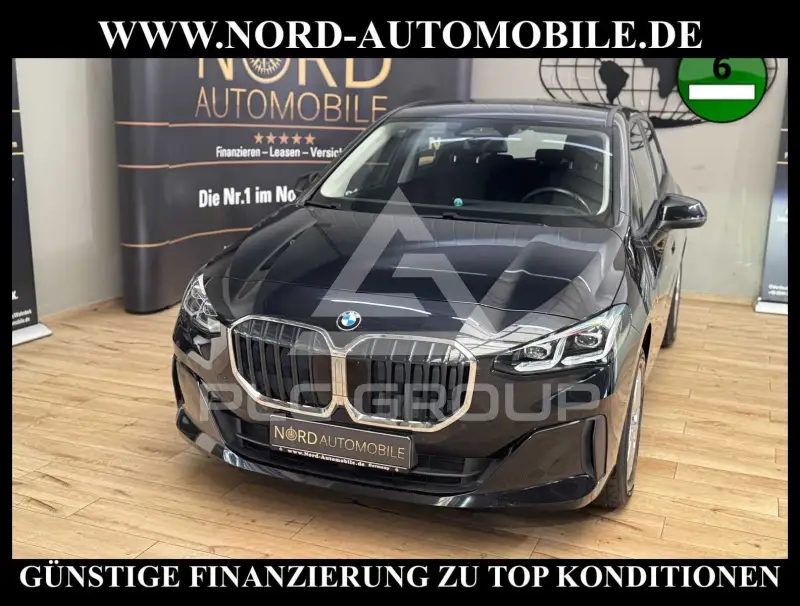 2023 BMW 220