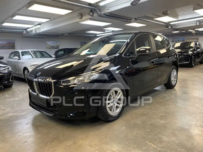 2023 BMW 216