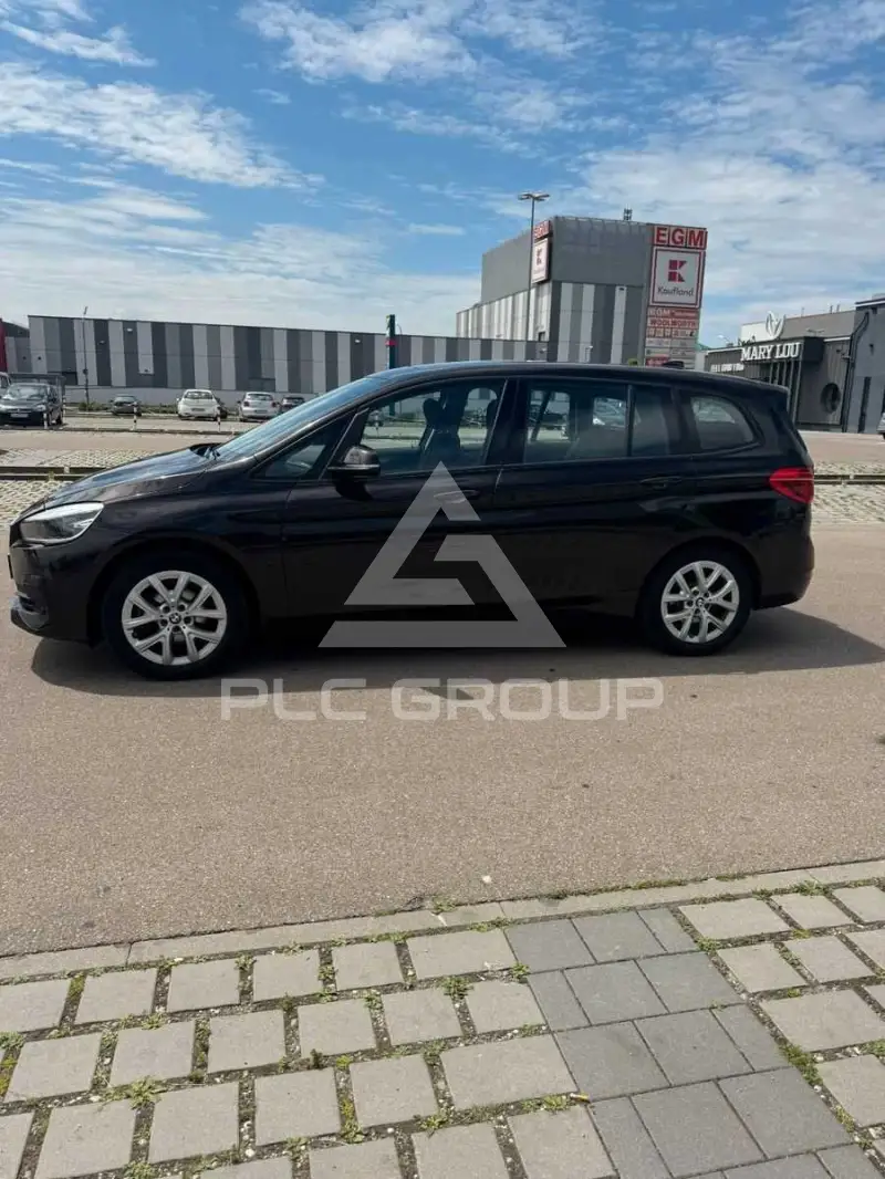 2023 BMW 216