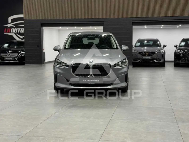 2023 BMW 225
