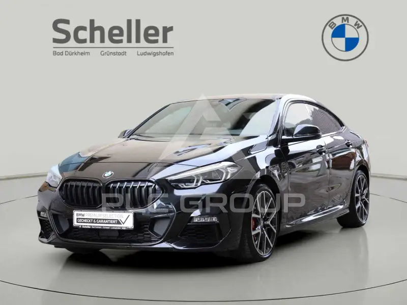 2023 BMW 220