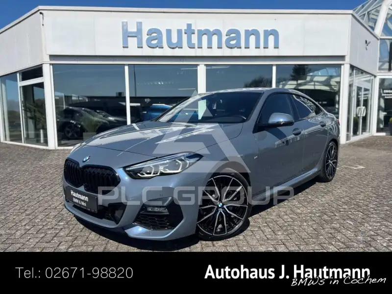 2023 BMW 220