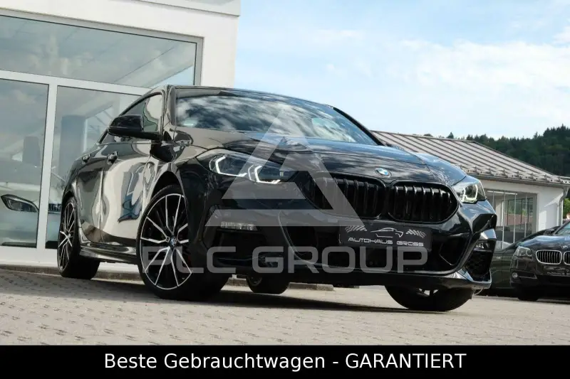 2023 BMW 220