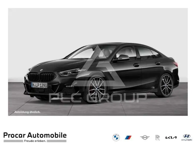 2023 BMW 220