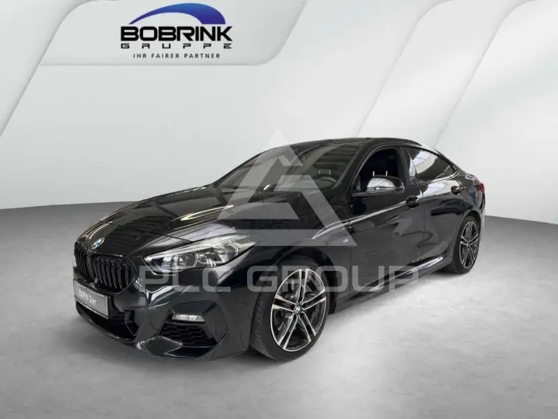 2023 BMW 220