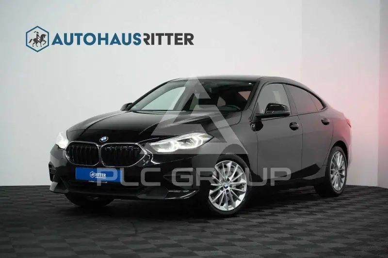 2023 BMW 220