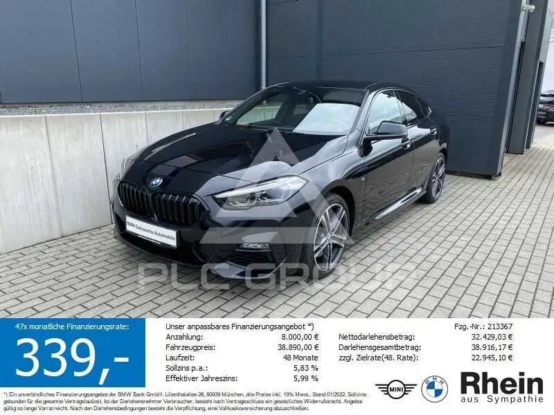 2023 BMW 220