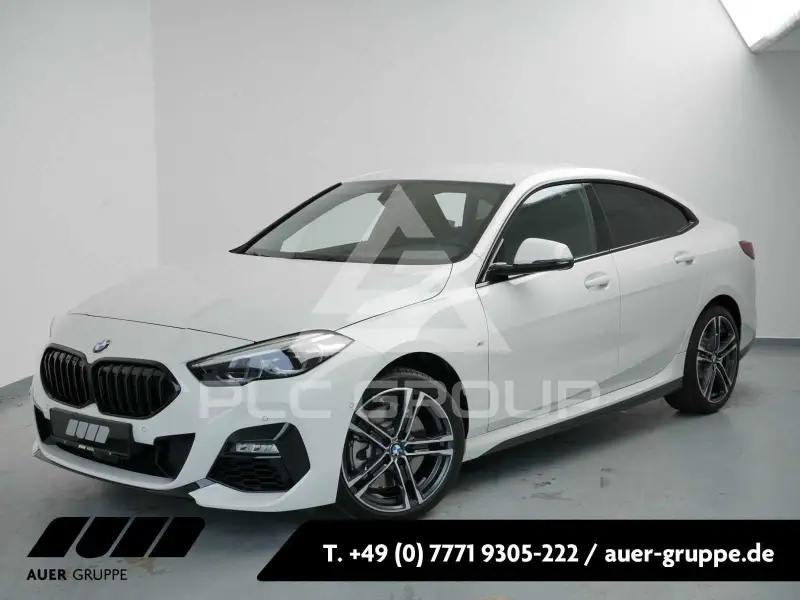 2023 BMW 220
