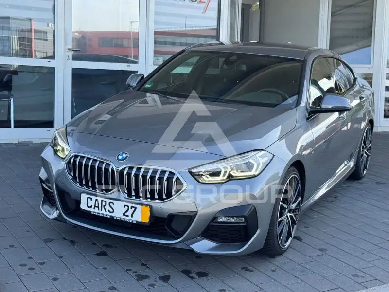 2023 BMW 220