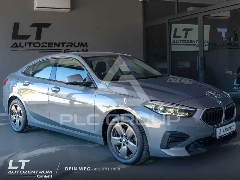 2023 BMW 218