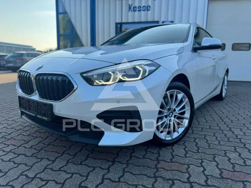 2023 BMW 218
