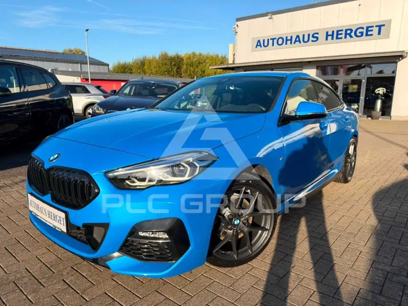 2023 BMW 218