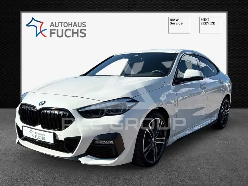2023 BMW 218