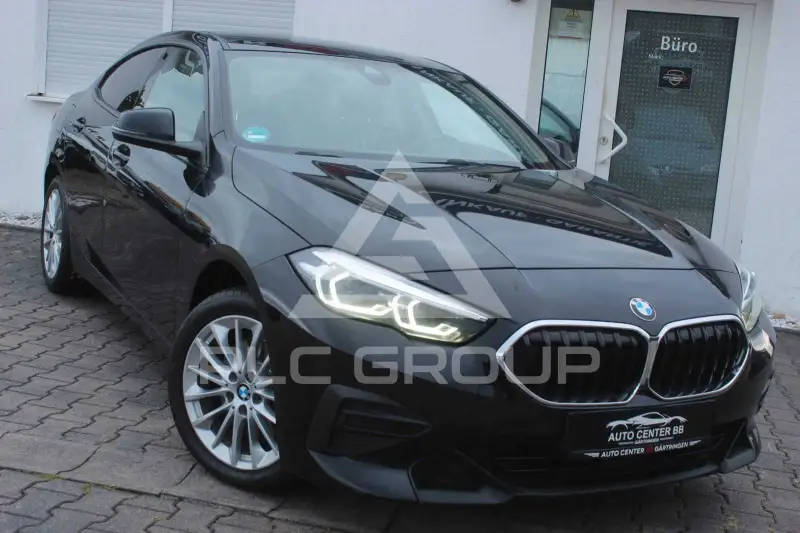 2023 BMW 218