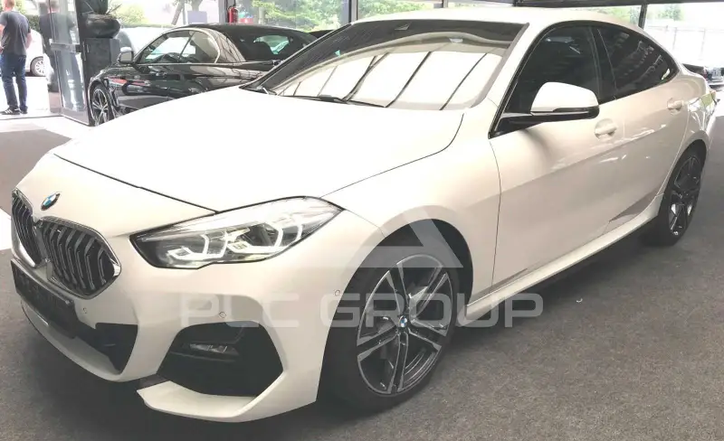 2023 BMW 218