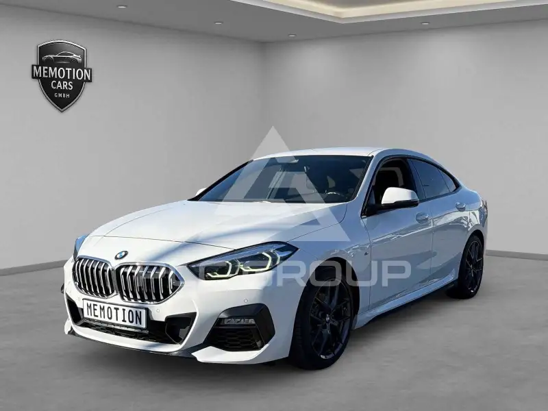 2023 BMW 218