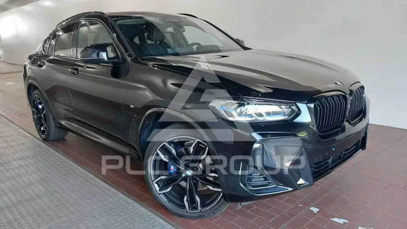 2023 BMW X4