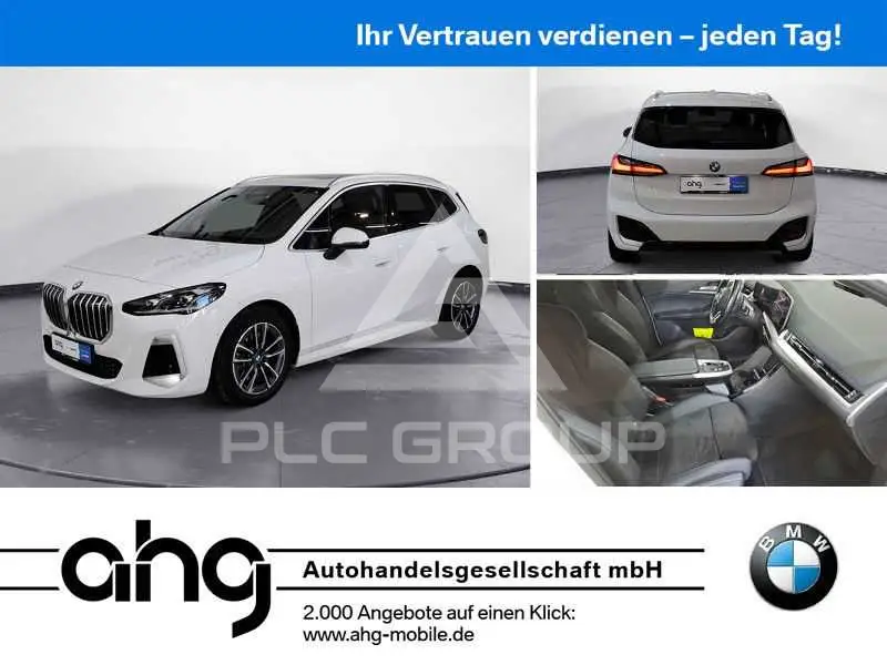2023 BMW 223