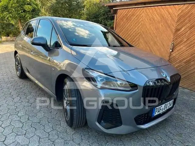 2023 BMW 223