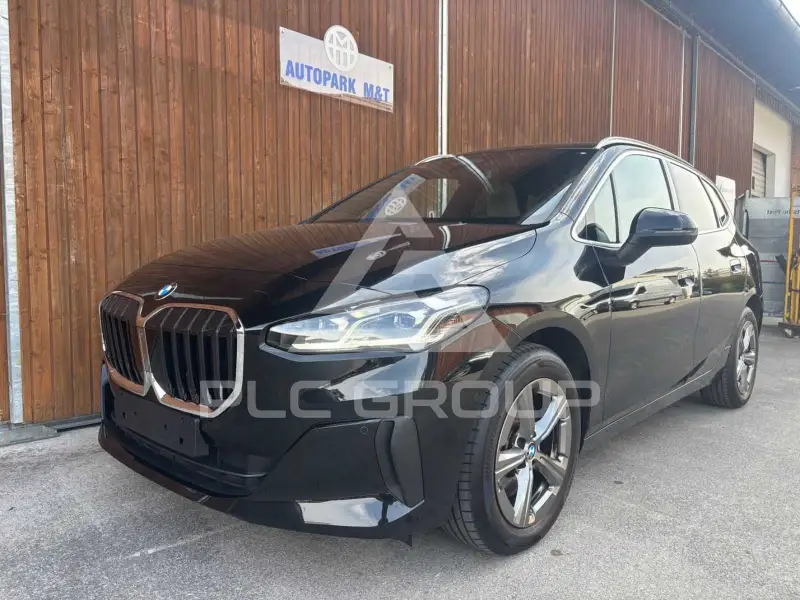 2023 BMW 223