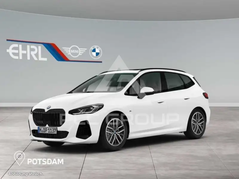 2023 BMW 223