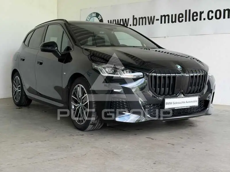 2023 BMW 223