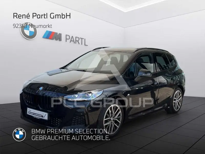 2023 BMW 223