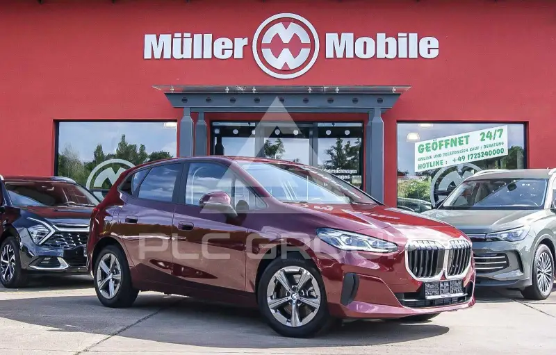 2023 BMW 223