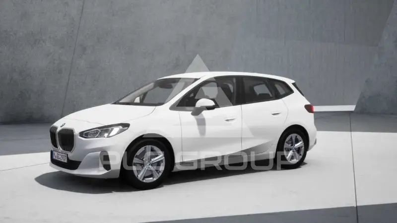 2023 BMW 223