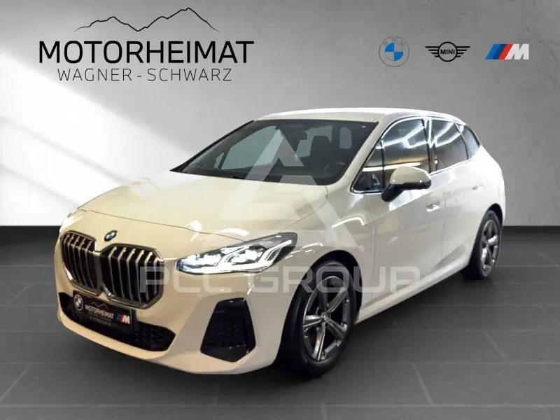 2023 BMW 223