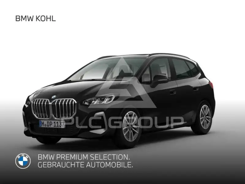 2023 BMW 223
