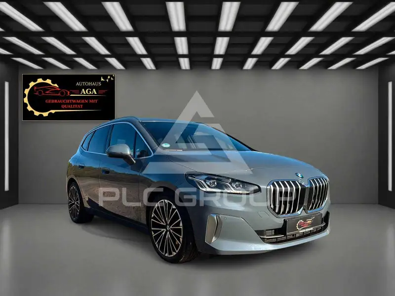 2023 BMW 223