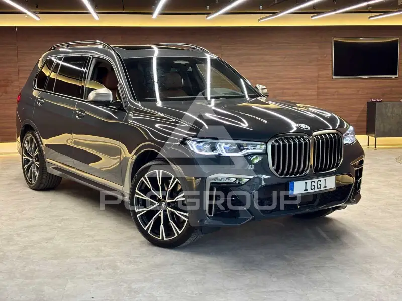 2023 BMW X7