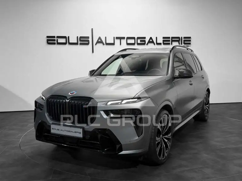 2023 BMW X7