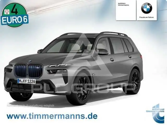 2023 BMW X7