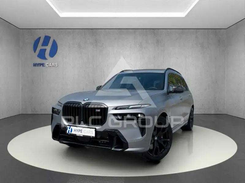 2023 BMW X7