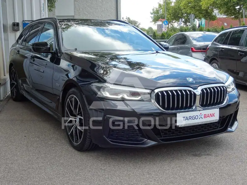2023 BMW 530
