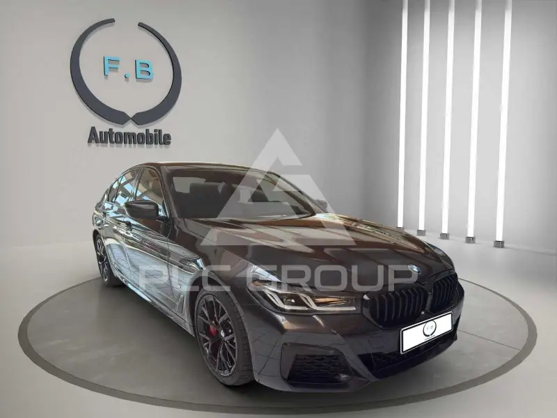 2023 BMW 530