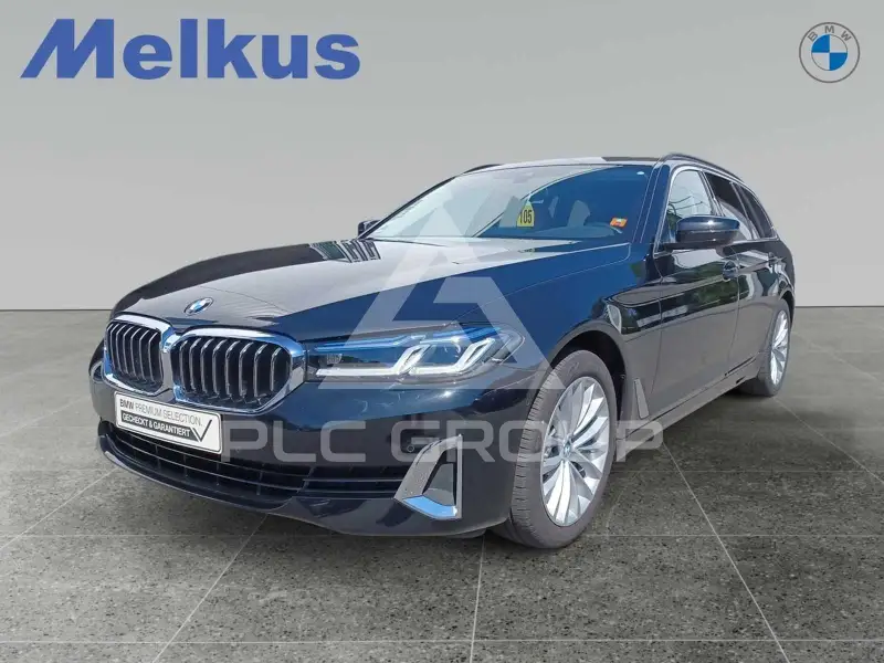 2023 BMW 530