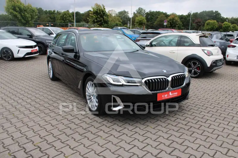 2023 BMW 530