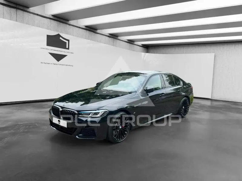 2023 BMW 530