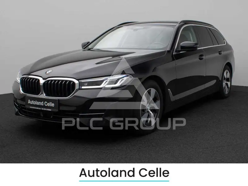 2023 BMW 530