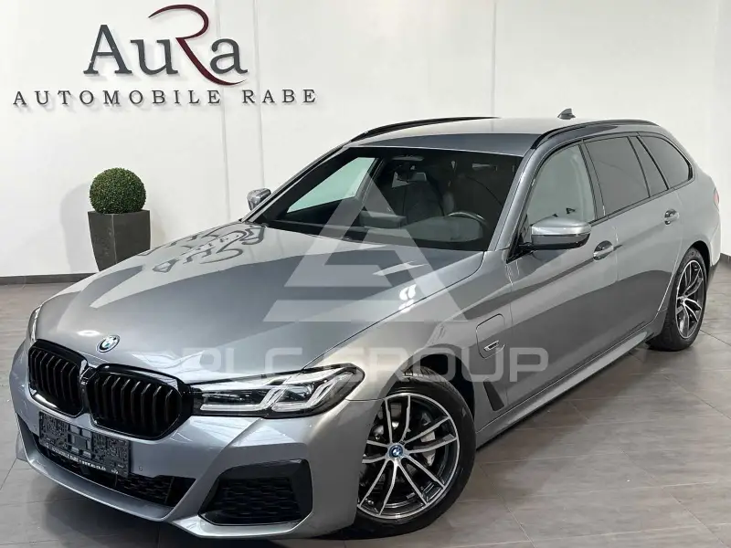 2023 BMW 530
