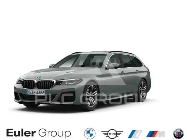 2023 BMW 530