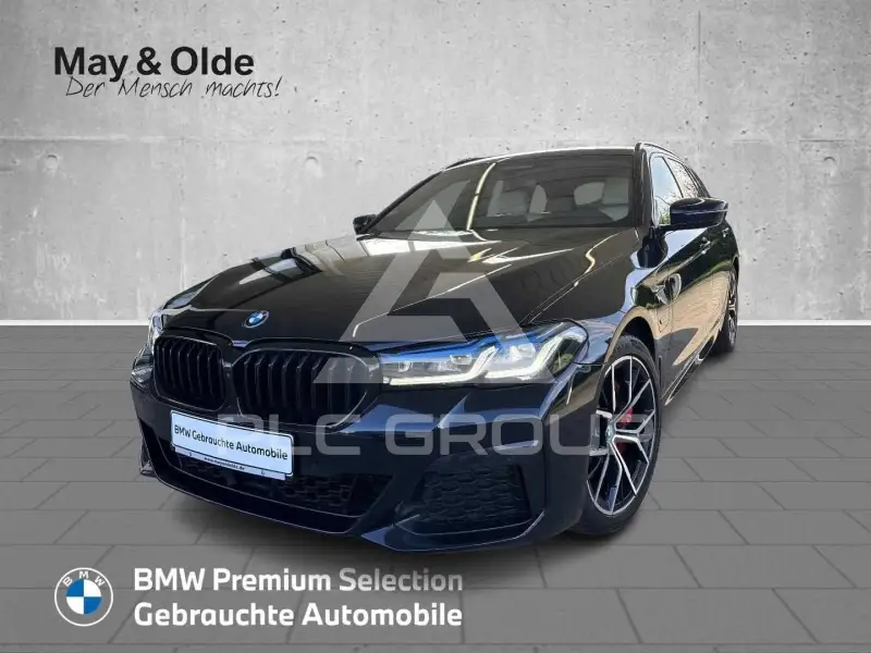 2023 BMW 530