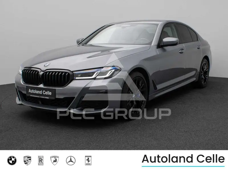 2023 BMW 530