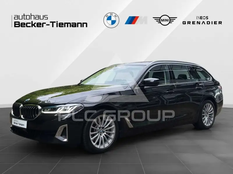 2023 BMW 530