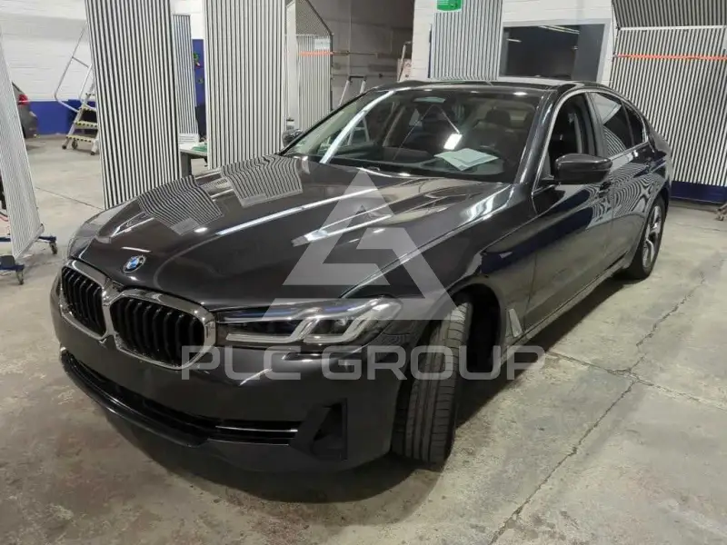 2023 BMW 530
