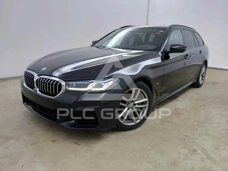 2023 BMW 530