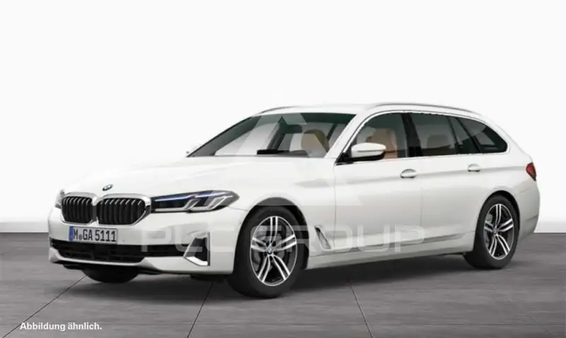 2023 BMW 530